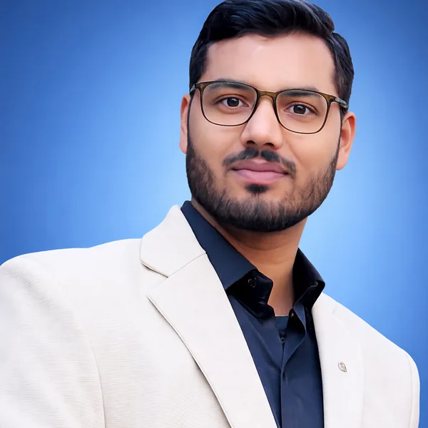 Kanishka Travel Team founder of Kanishka Travel
